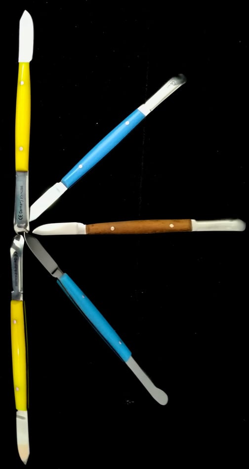 couteau à cire dentaire